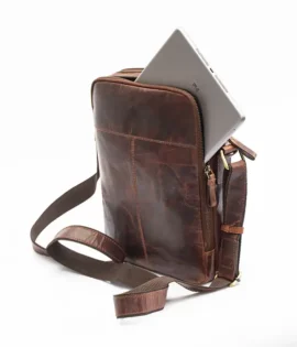 wombat Brown Leather Travel Ipad Bag showing pockets