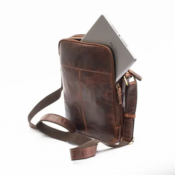 wombat Brown Leather Travel Ipad Bag showing pockets