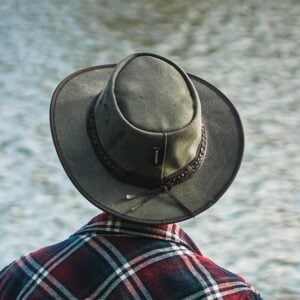 Wombat Trail Waxed Canvas Hat – weatherproof winter hat