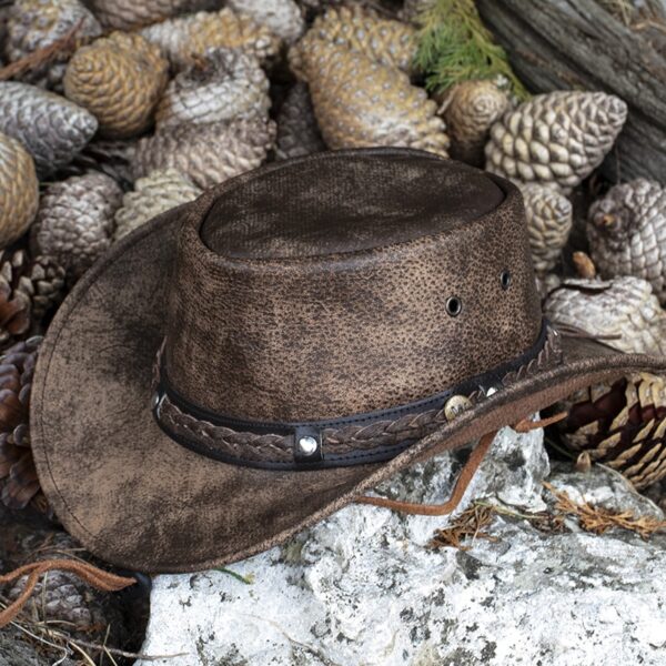 wombat the wilds brown leather distressed style foldable hat unisex