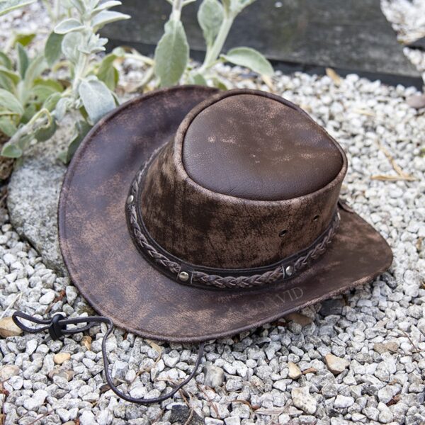 wombat the wilds black leather distressed style foldable hat unisex