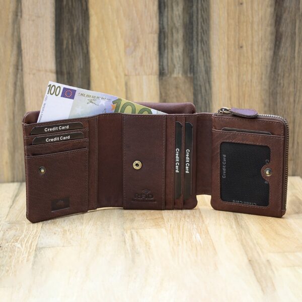 wombat Colombian Leather Trifold Wallet RFID Safe inside view showing id window and card slots, note pocket