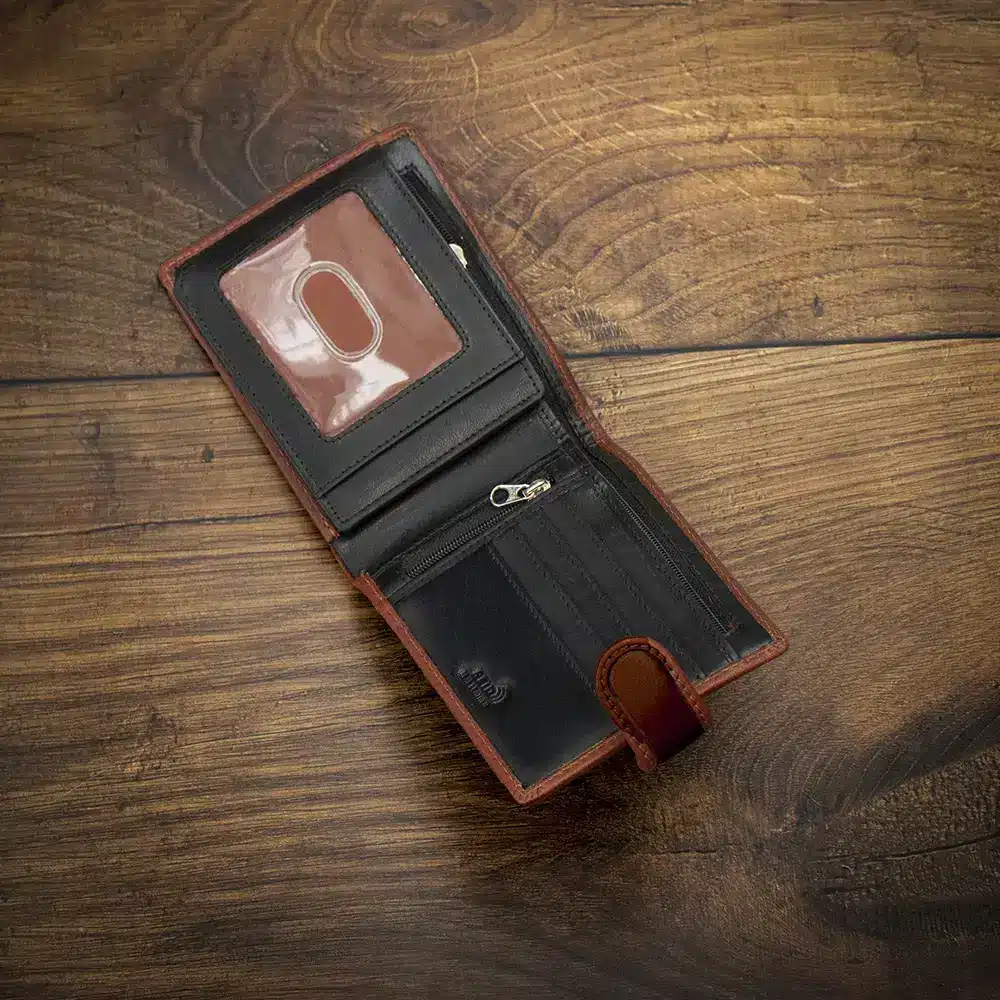 brown leather wallet with a black leather inner in luxury cosw hise leather by wombat