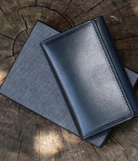 Luxury black leather popper key holder wallet with 6 hooks and zip pocket – Woodland Collection