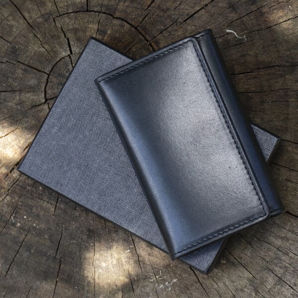 Luxury black leather popper key holder wallet with 6 hooks and zip pocket – Woodland Collection