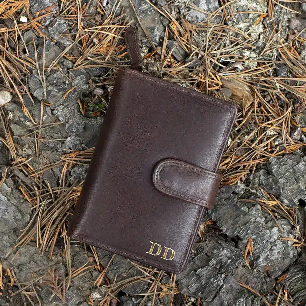 Women’s Leather Wallet – Handmade RFID Blocking Purse | Personalized Gift for Her | Vintage Oiled Leather Wallet | Wombat Leather