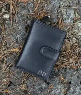Artisan Women’s Leather Wallet – Luxury, Functionality & Craftsmanship