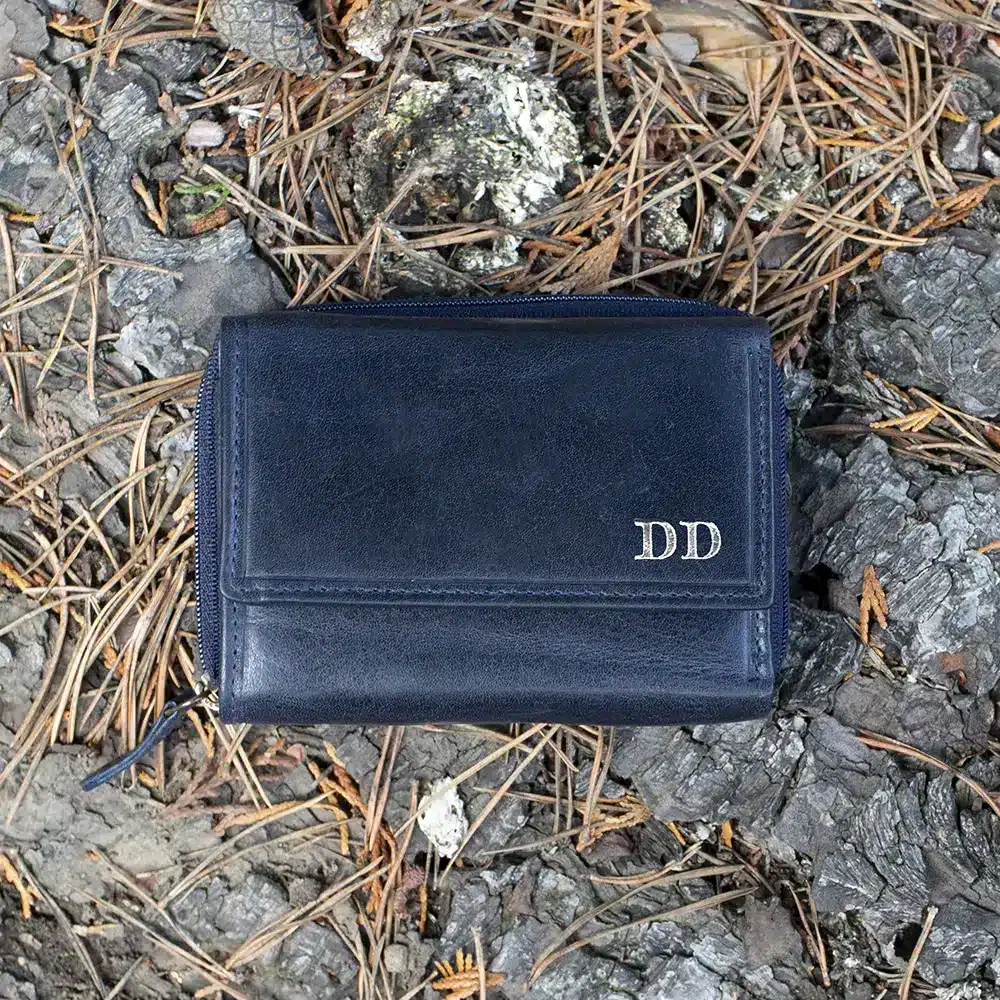 Women’s Leather Wallet – Handmade RFID Blocking Purse | Personalised Gift for Her | Vintage Style Oiled Leather Wallet by Wombat Leather
