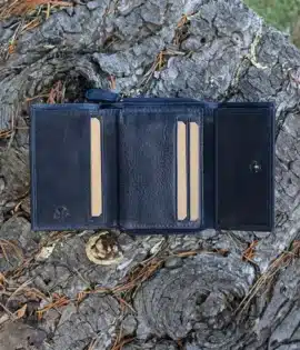 Women’s Leather Wallet – Handmade RFID Blocking Purse | Personalised Gift for Her | Vintage Style Oiled Leather Wallet by Wombat Leather